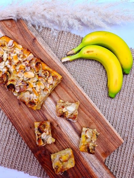 Nous avons LE goûter en DME pour les jours ensoleillés : le moelleux banane ricotta. Cette recette est fraiche et fondante en bouche.