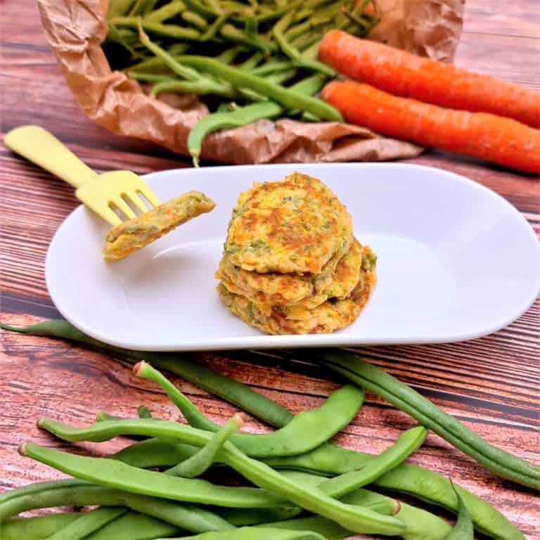 De croquettes de légumes à déguster avec les doigts en DME. Cette recette est composée de carottes et d'haricots verts.