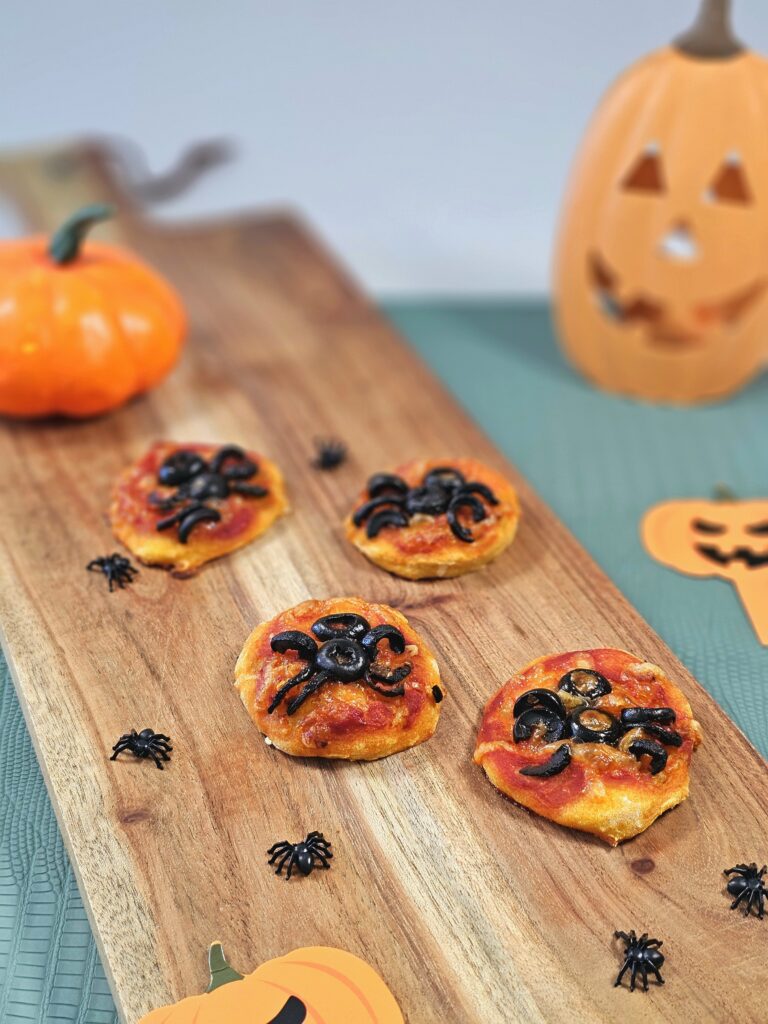 BLW Baby pizza halloween party baby blw 12 months